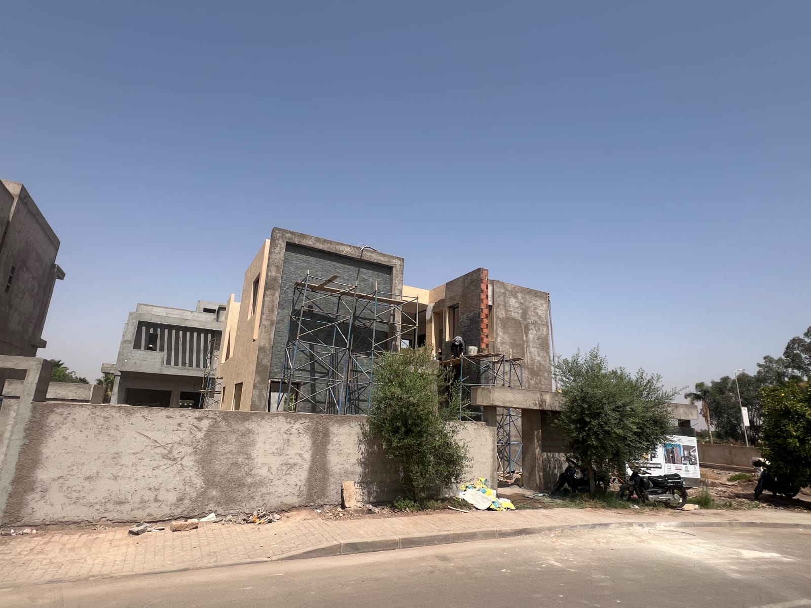 Travaux de finition villa à Myskz