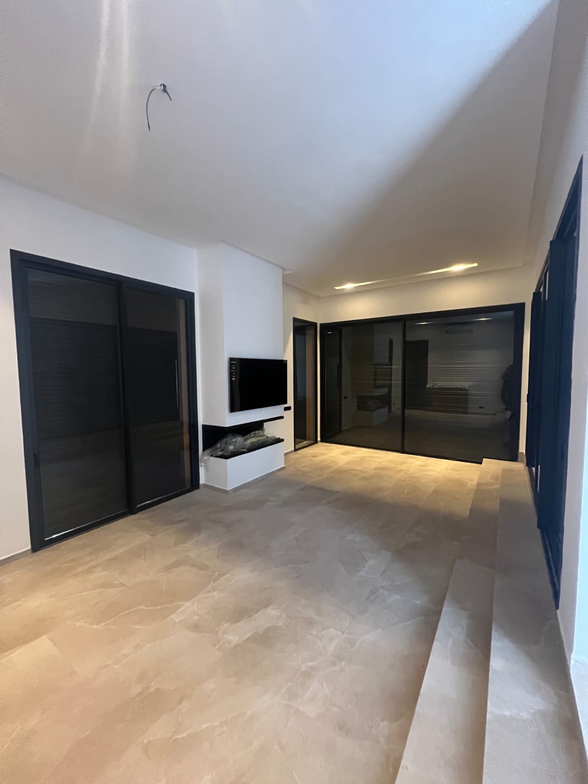 Travaux de finition villa à Myskz